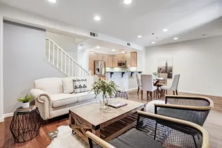 Photo #6: ML81906736 Listing