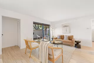 Photo #5: ML81906778 Listing