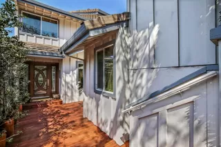 Photo #5: ML81907383 Listing