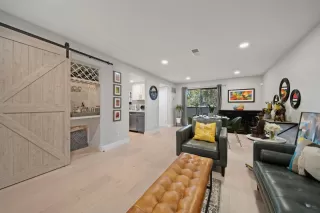 Photo #4: ML81907473 Listing 