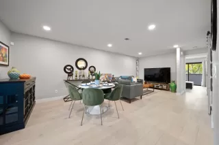 Photo #5: ML81907473 Listing 