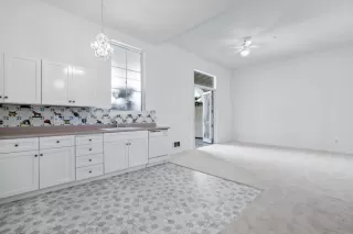 Photo #5: ML81908232 Listing 