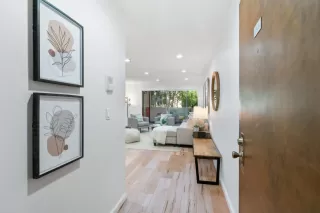 Photo #4: ML81908901 Listing