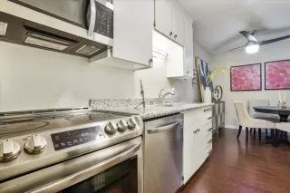 Photo #4: ML81909109 Listing