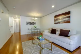 Photo #5: ML81909510 Listing