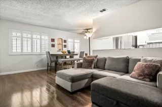 Photo #5: ML81909641 Listing