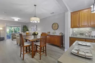 Photo #5: ML81909833 Listing