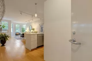 Photo #3: ML81910342 Listing