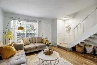 Photo #5: ML81910424 Listing 