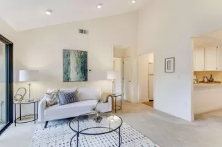 Photo #4: ML81910947 Listing 