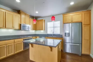 Photo #6: ML81911614 Listing