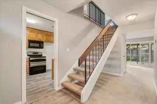 Photo #4: ML81912029 Listing