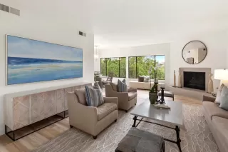 Photo #4: ML81912119 Listing