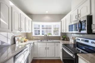 Photo #4: ML81912337 Listing 