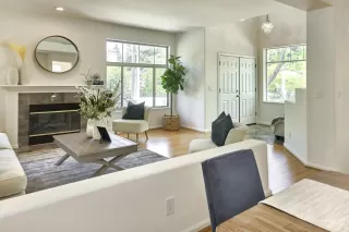 Photo #5: ML81912886 Listing 