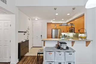 Photo #6: ML81912891 Listing