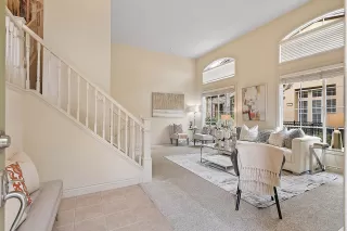 Photo #6: ML81913018 Listing