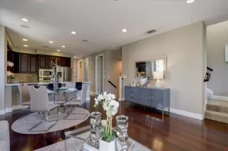 Photo #5: ML81913266 Listing 