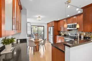 Photo #5: ML81913333 Listing 