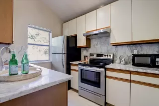 Photo #6: ML81913377 Listing 