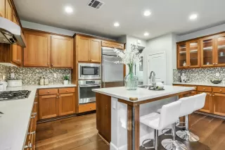 Photo #6: ML81913506 Listing 