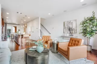 Photo #5: ML81913598 Listing