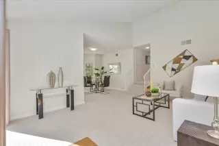 Photo #5: ML81913941 Listing