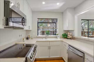 Photo #5: ML81914416 Listing