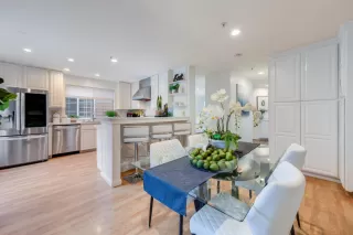 Photo #4: ML81915352 Listing