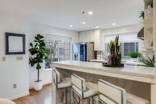 Photo #5: ML81915352 Listing