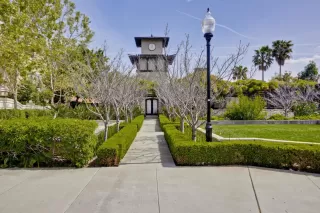 Photo #5: ML81915398 Listing