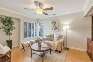 Photo #5: ML81915662 Listing