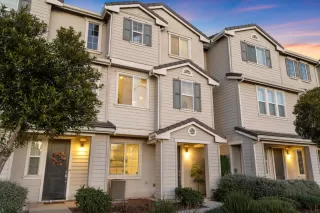 Photo #5: ML81915949 Listing