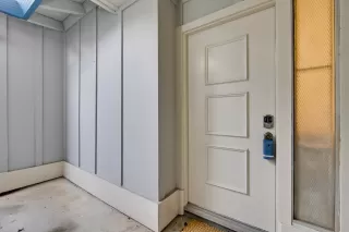 Photo #4: ML81916058 Listing