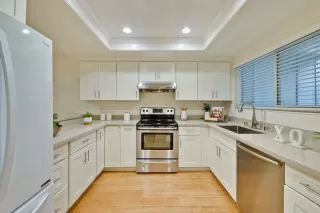 Photo #5: ML81916058 Listing