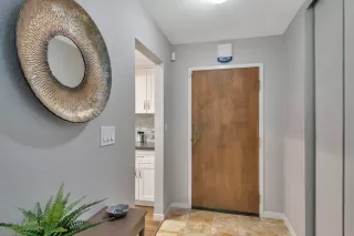 Photo #6: ML81916316 Listing 