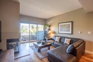 Photo #5: ML81916351 Listing