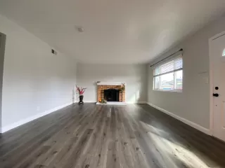 Photo #4: ML81916437 Listing