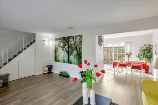 Photo #5: ML81916445 Listing