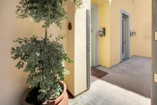 Photo #5: ML81916455 Listing