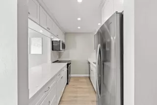 Photo #4: ML81916686 Listing 