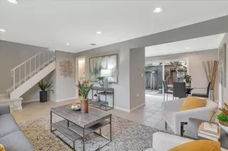 Photo #5: ML81916729 Listing