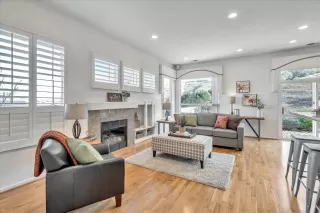 Photo #4: ML81916794 Listing