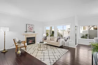 Photo #4: ML81916841 Listing