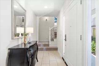 Photo #4: ML81917083 Listing 