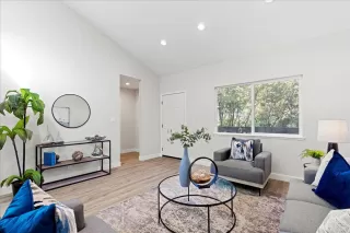 Photo #4: ML81917129 Listing