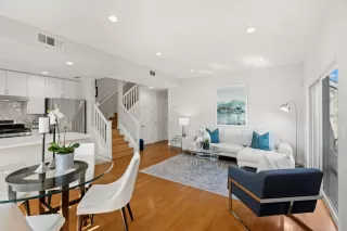 Photo #2: ML81917141 Listing