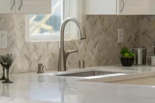 Photo #6: ML81917141 Listing