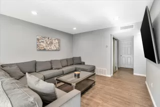 Photo #1: ML81917443 Listing 