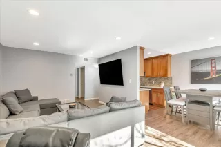 Photo #4: ML81917443 Listing 